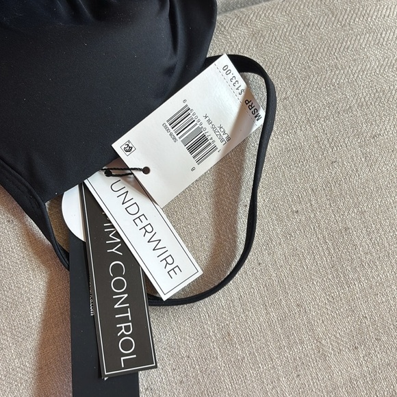 La Blanca Women's One Piece Swimsuit Underwire Mesh Tummy Control Island Goddess - Picture 6 of 9